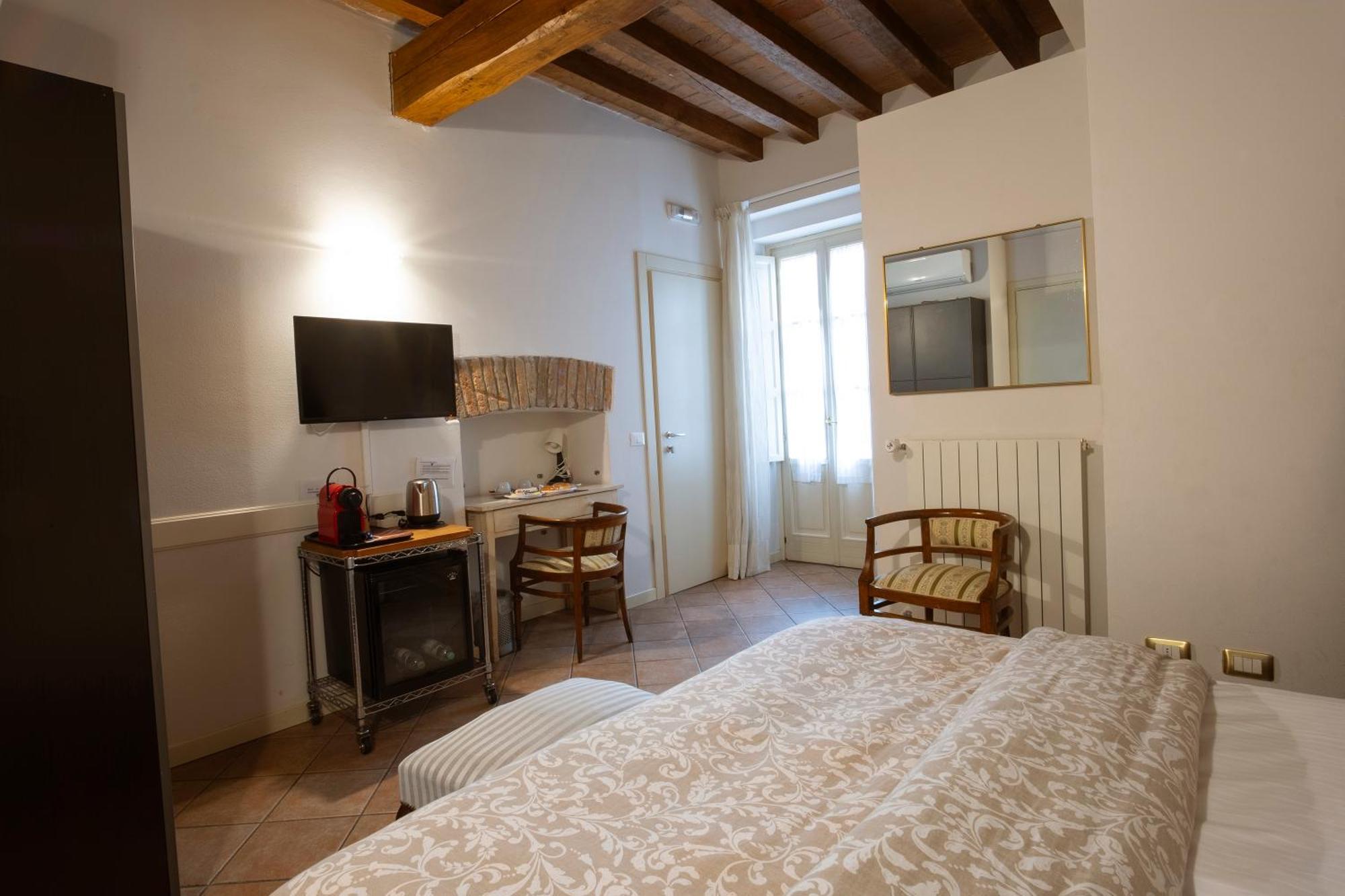 Il Cortiletto Hotel Piacenza Buitenkant foto