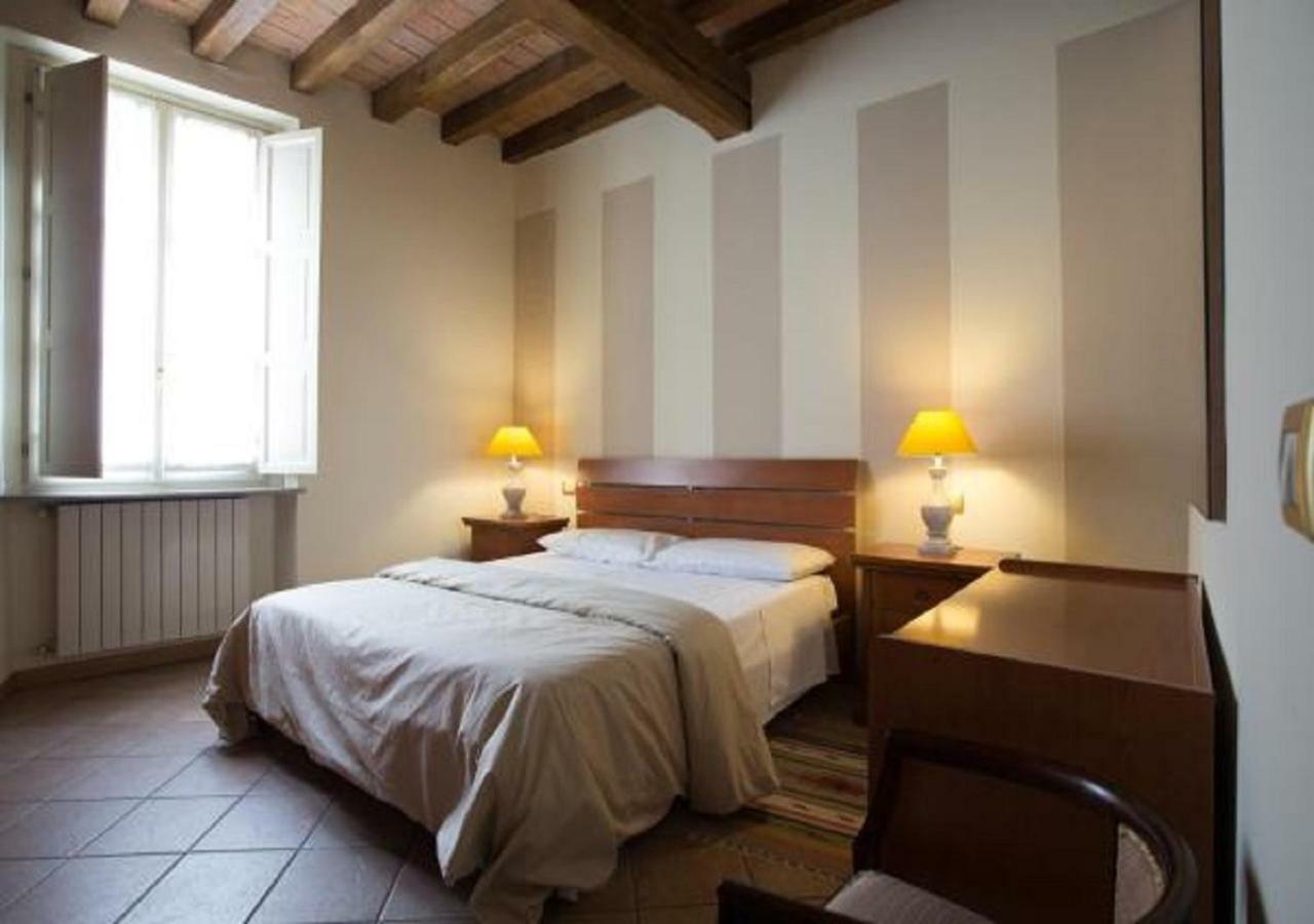 Il Cortiletto Hotel Piacenza Buitenkant foto